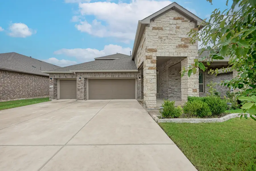 2625 Bowen St, Leander, TX 78641 - #2