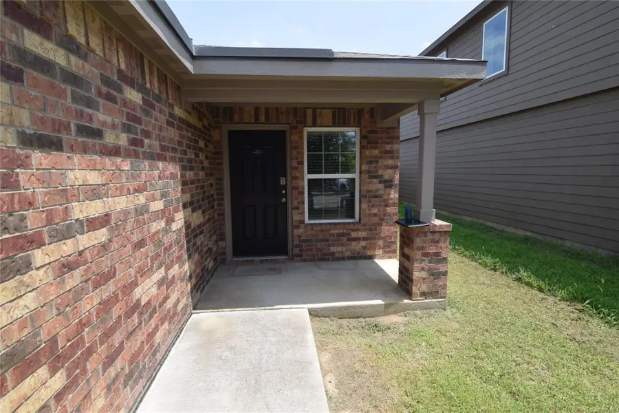 1375 Amy Dr, Kyle, TX 78640 - #2