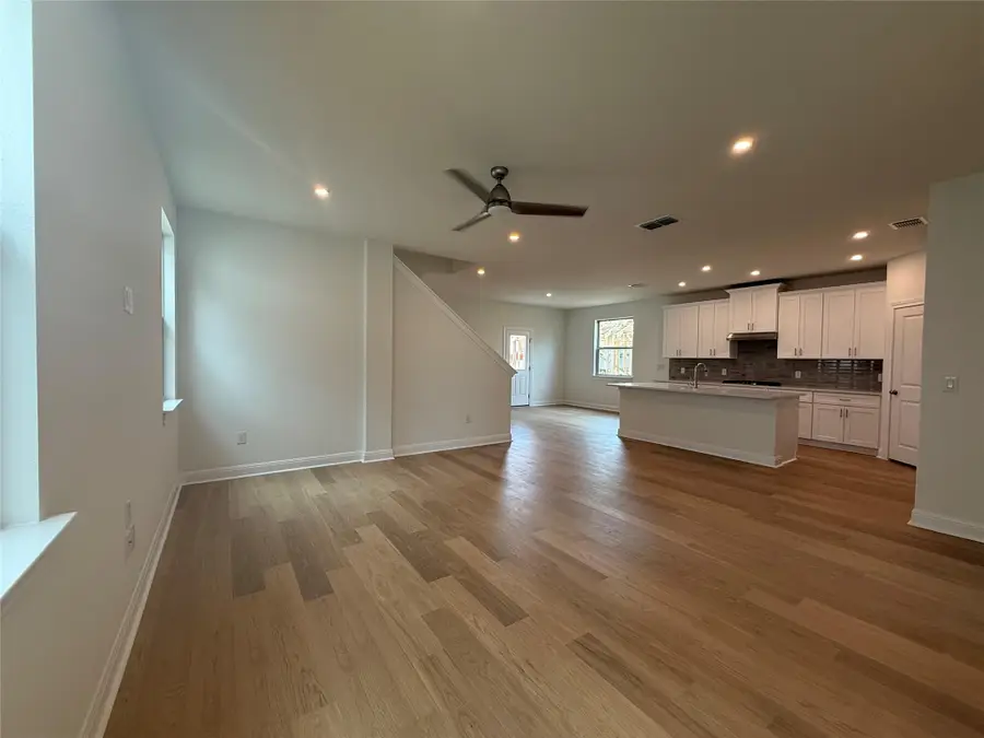 132 Tenny Ln, Kyle, TX 78640 - #3