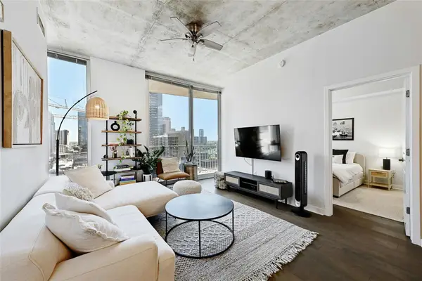 360 Nueces St #1809, Austin, TX 78701