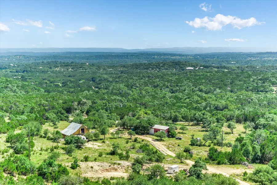 1363 Montell Rd, Wimberley, TX 78676 - #2