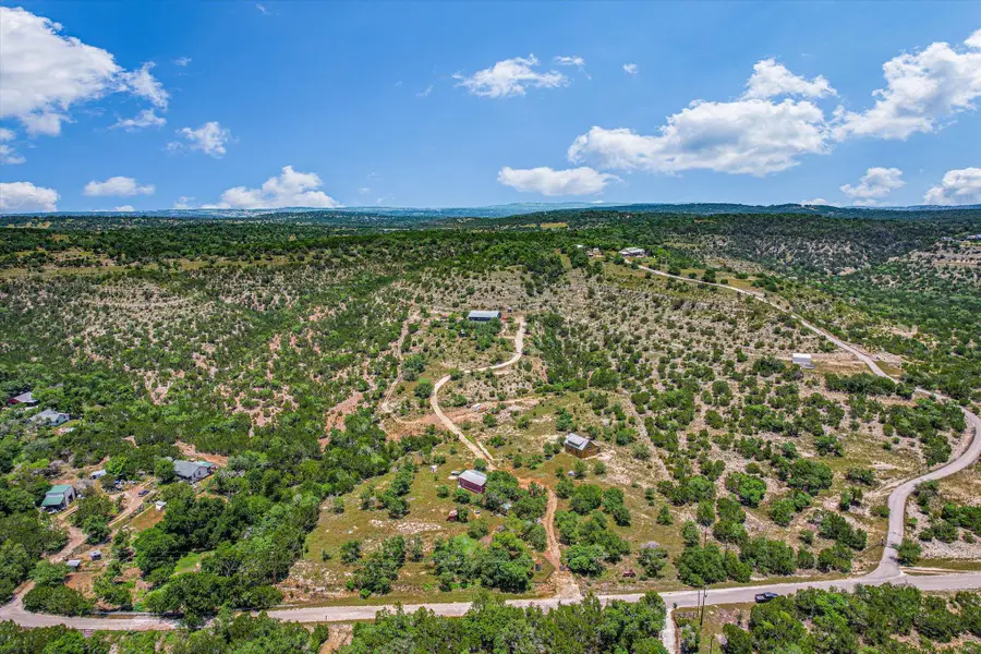 1363 Montell Rd, Wimberley, TX 78676 - #3