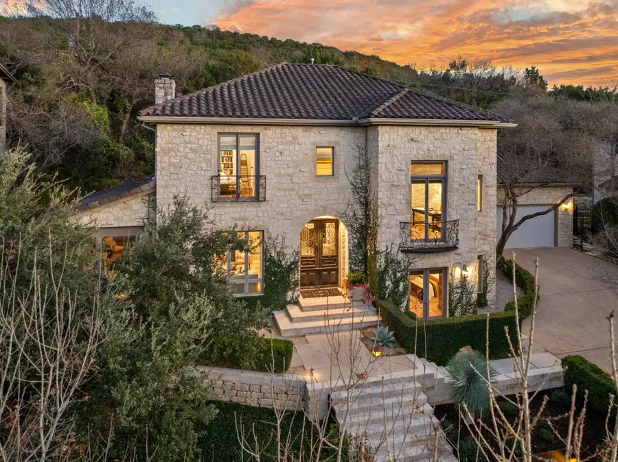 4407 Waterford Pl, Austin, TX 78731 - Image #2