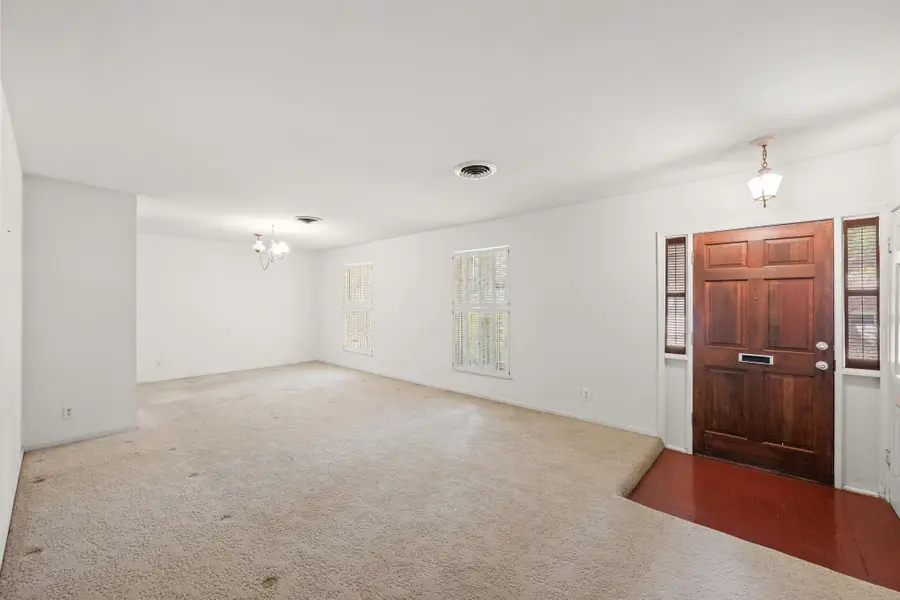 3914 Sierra Dr, Austin, TX 78731 - #3