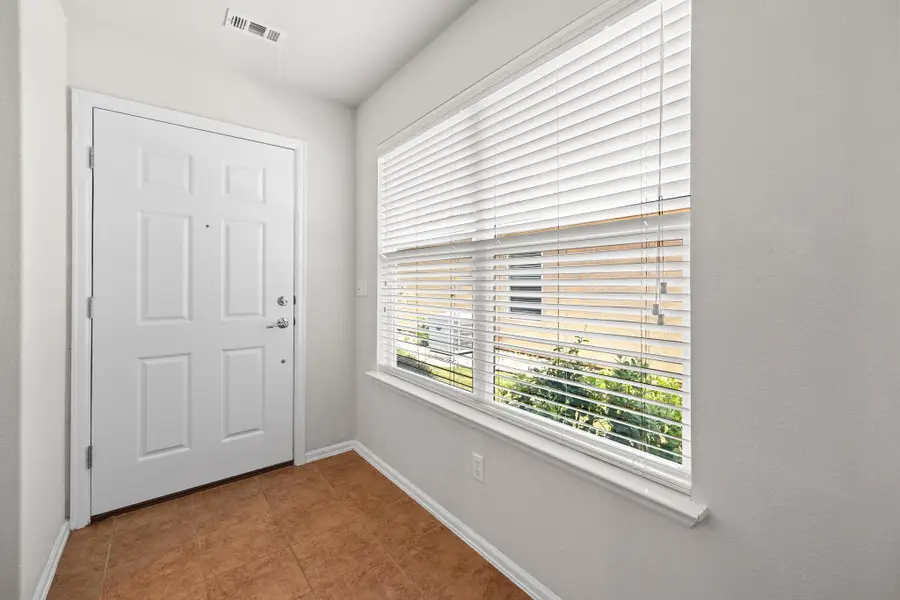 522 Salt Creek Ln, Georgetown, TX 78633 - #3