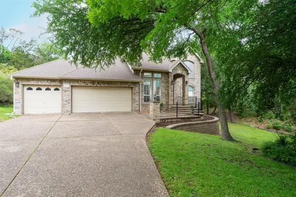 10619 Skyflower Dr, Austin, TX 78759