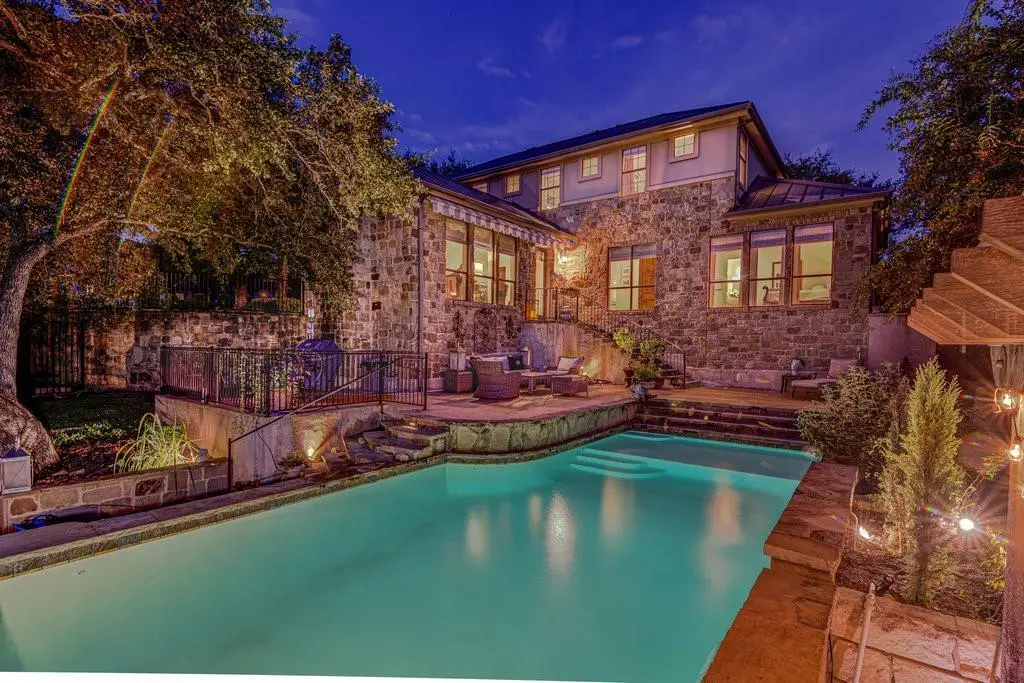 303 Rolling Green Dr, Lakeway, TX 78734 - #1