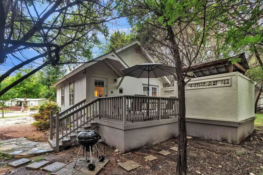 104 Scudder Ln #X, Wimberley, TX 78676 - Image #2