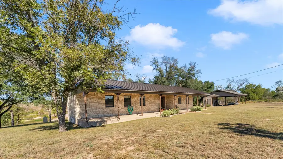 261 Diamond Cross Dr, Llano, TX 78643 - Image #3