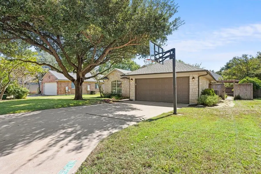 802 Mountain Ridge Dr, Leander, TX 78641 - #3