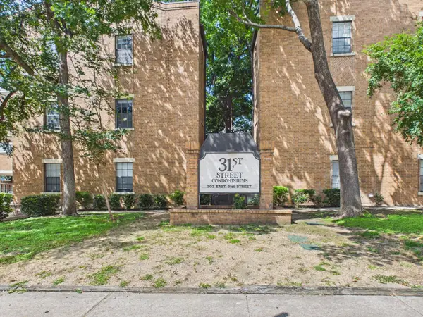 203 E 31st St #204, Austin, TX 78705