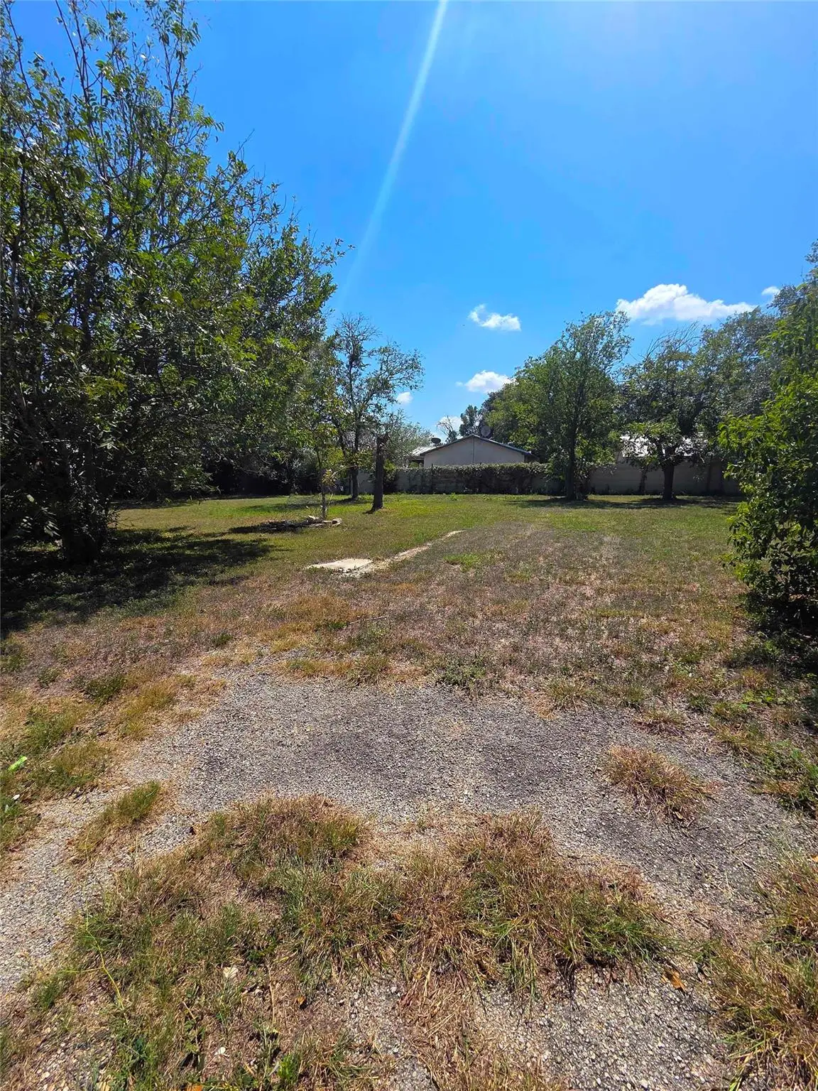 209 W South St, Kyle, TX 78640 - #1