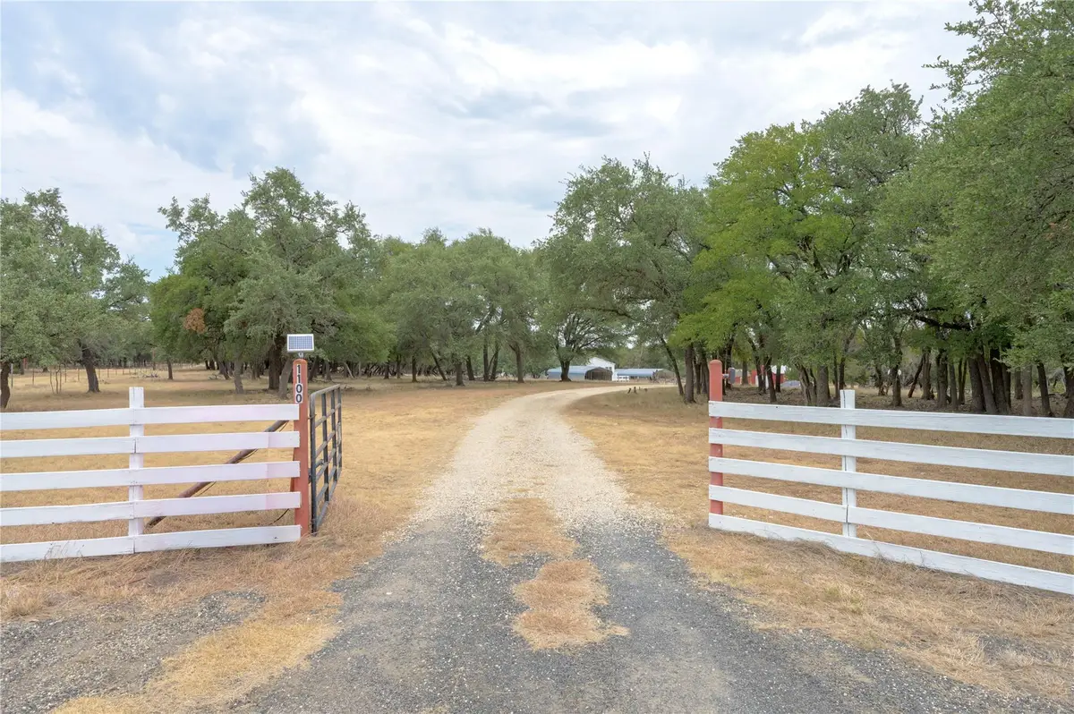 1100 Ramms Dr, Florence, TX 76527 - #1