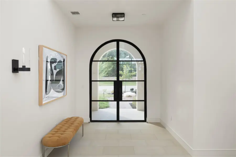 4401 Amarra Dr #13, Austin, TX 78735 - Image #2