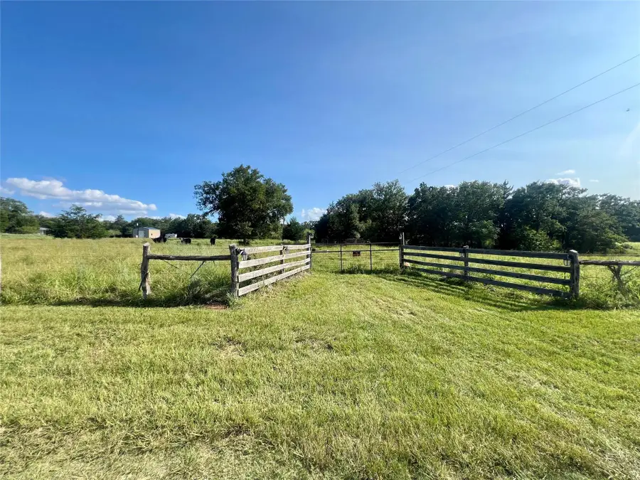 1142 Private Road 7039, Lexington, TX 78947 - #2