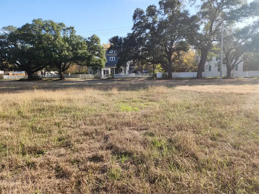 1120 Ursuline Ave, Bryan, TX 77803 - Image #2