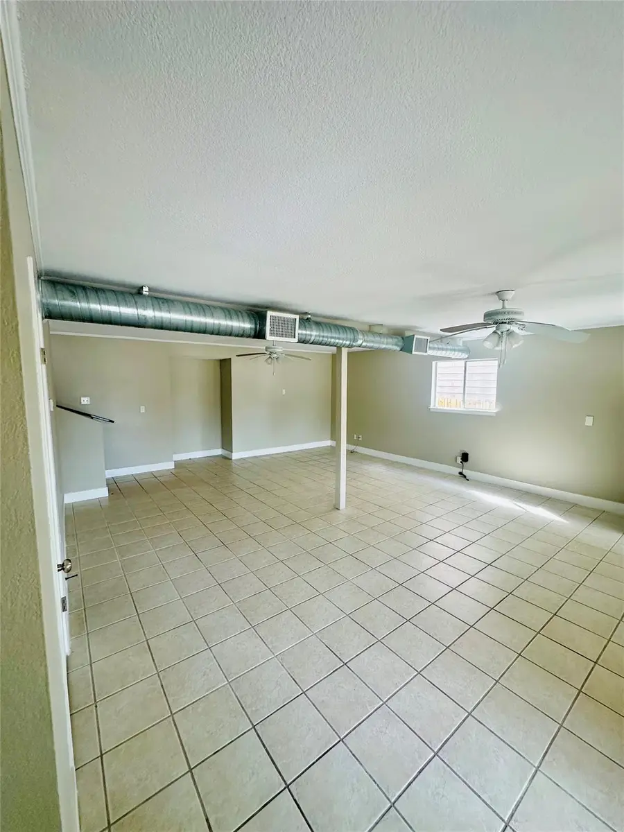 178 Mary Ann Dr, Canyon Lake, TX 78133 - #2