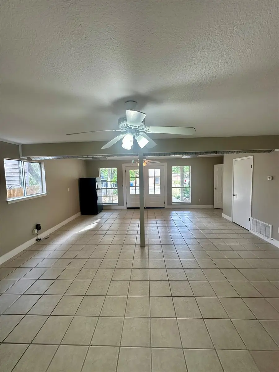 178 Mary Ann Dr, Canyon Lake, TX 78133 - #3