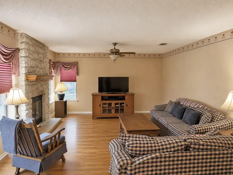 7307 Rankin Trl, Austin, TX 78729 - #2