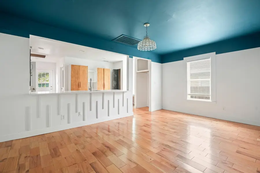 1655 Katy St, New Braunfels, TX 78130 - #3