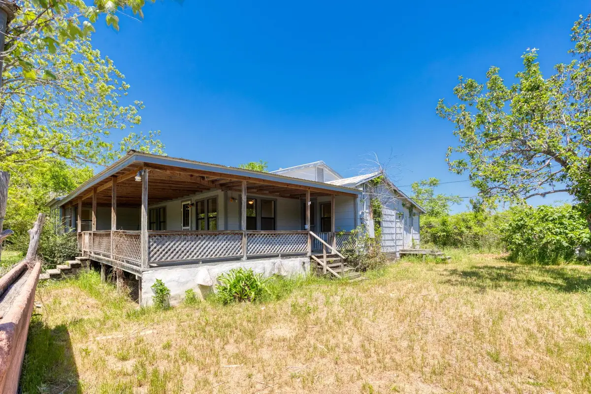 8612 Fm 1854, Dale, TX 78616 - #1