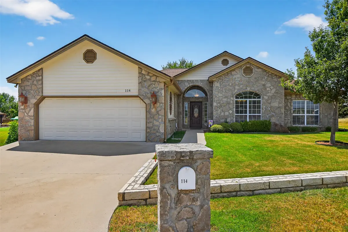 114 Friends Wood Ave, Kingsland, TX 78639 - Image #1