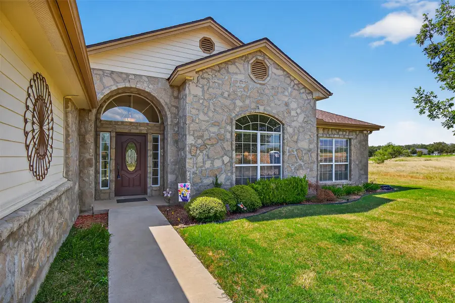 114 Friends Wood Ave, Kingsland, TX 78639 - Image #2