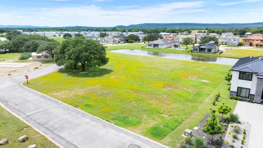 102 Summer Life Ln, Kingsland, TX 78639 - #3