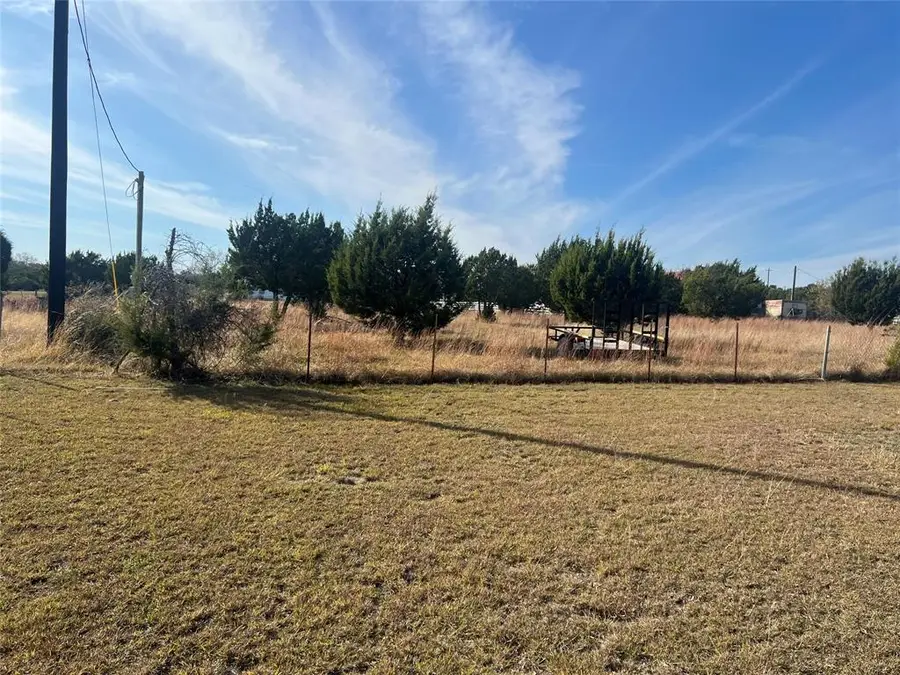 115 W Rio Ranch Rd, Liberty Hill, TX 78642 - Image #2