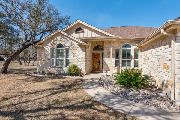 502 Carriage Oaks Dr, Liberty Hill, TX 78642