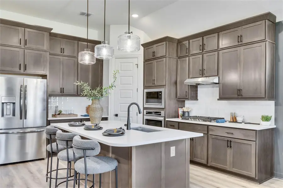105 Edgemoor Cv, Georgetown, TX 78628 - #3