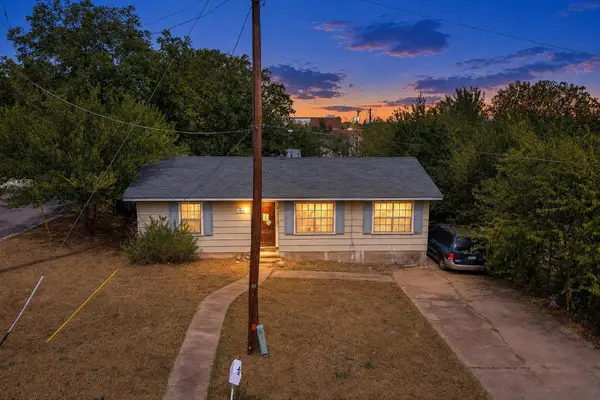 200 E Hoopes Ave, Pflugerville, TX 78660