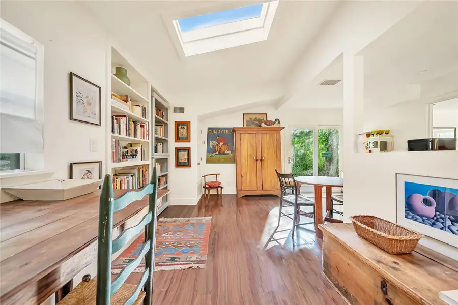 3302 Cherrywood Rd, Austin, TX 78722 - #2
