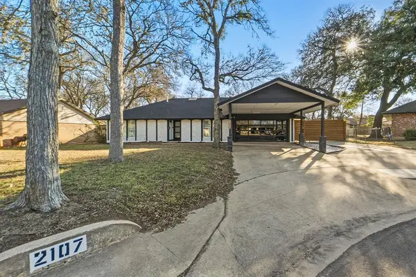 2107 Lewood Cir, Austin, TX 78745