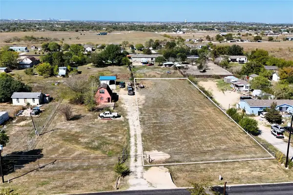 2220 Mathias Ln, Kyle, TX 78640