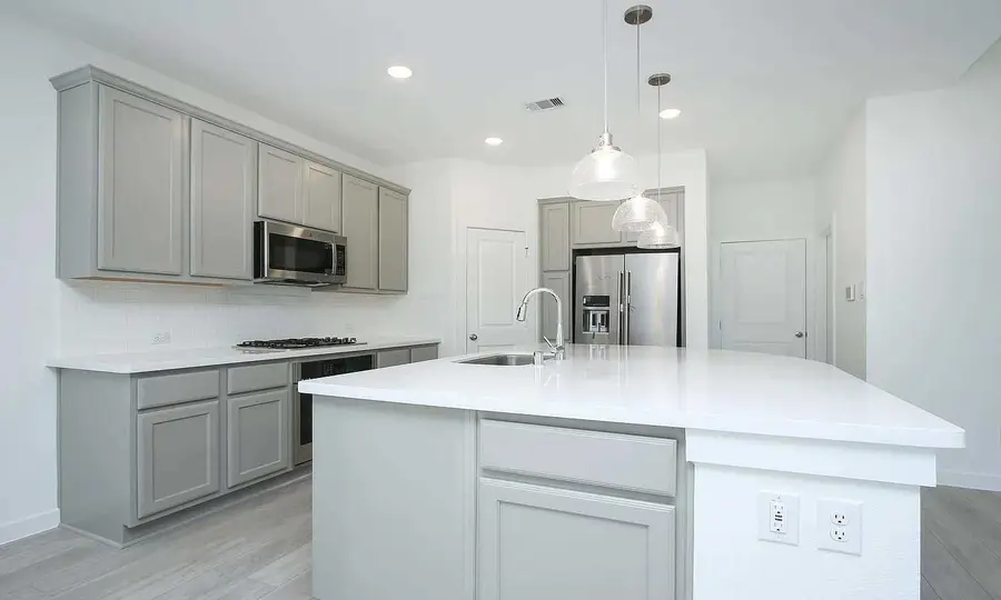 237 Arrowhead Mound Rd, Georgetown, TX 78628 - #2