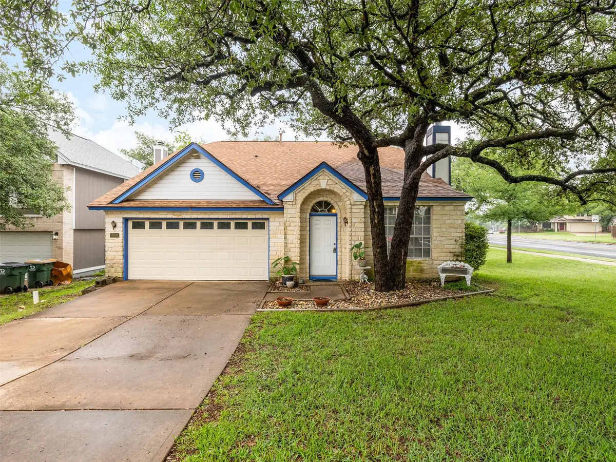 13001 Tamayo Dr, Austin, TX 78729 - #1