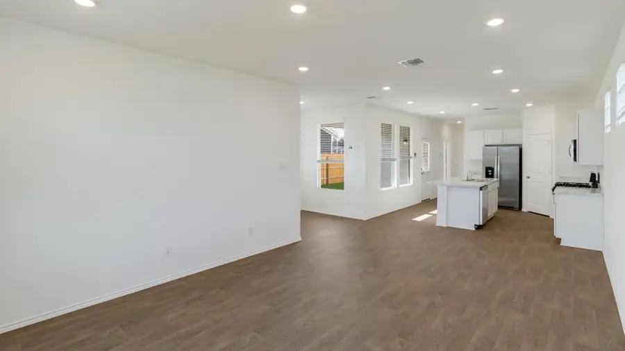 216 Constanza Trl, Bastrop, TX 78602 - Image #3