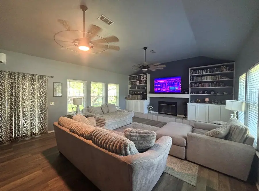 221 Winding Way Rd, Marble Falls, TX 78654 - #3
