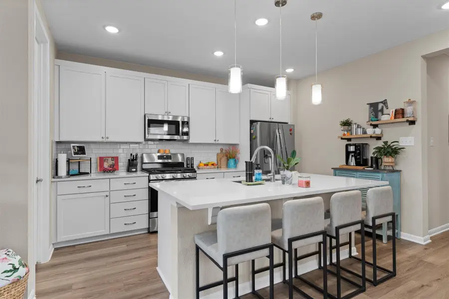 1001 Stonehill Dr, Georgetown, TX 78633 - Image #3