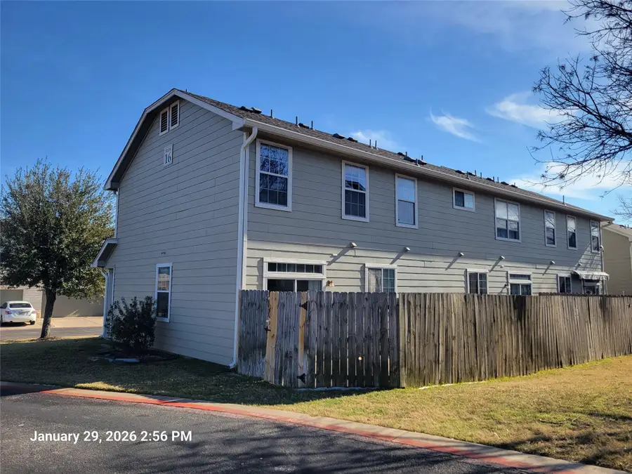 2632 Century Park Blvd #60, Austin, TX 78727 - Image #2