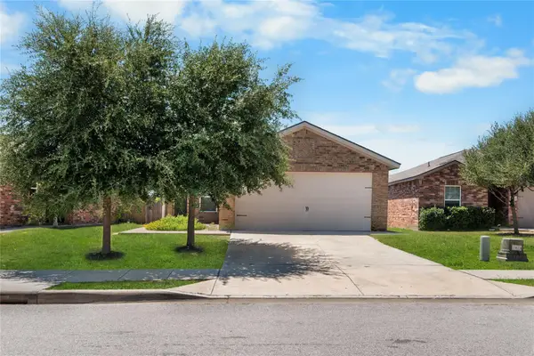 144 Continental Ave, Liberty Hill, TX 78642