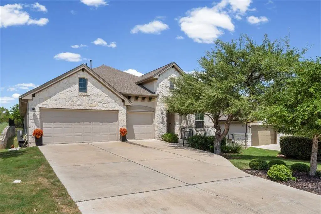 749 Jacksdaw Dr, Austin, TX 78737 - #1