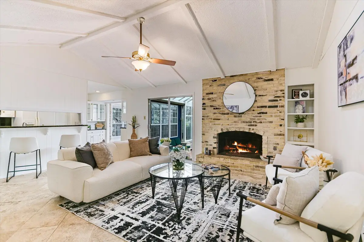 7201 Mesa Dr, Austin, TX 78731 - #1