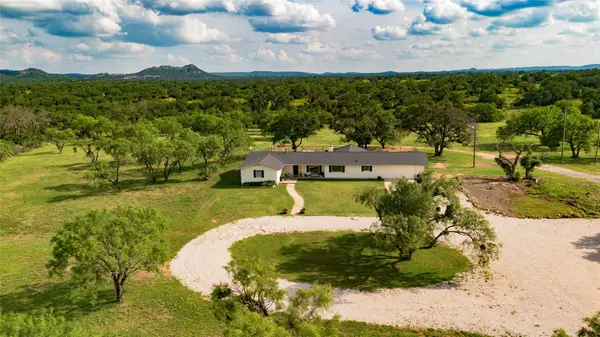 2340 E State Highway 71, Llano, TX 78643