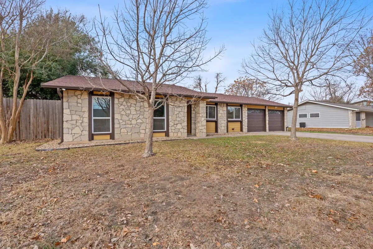13300 Wisterwood St, Austin, TX 78729 - Image #1