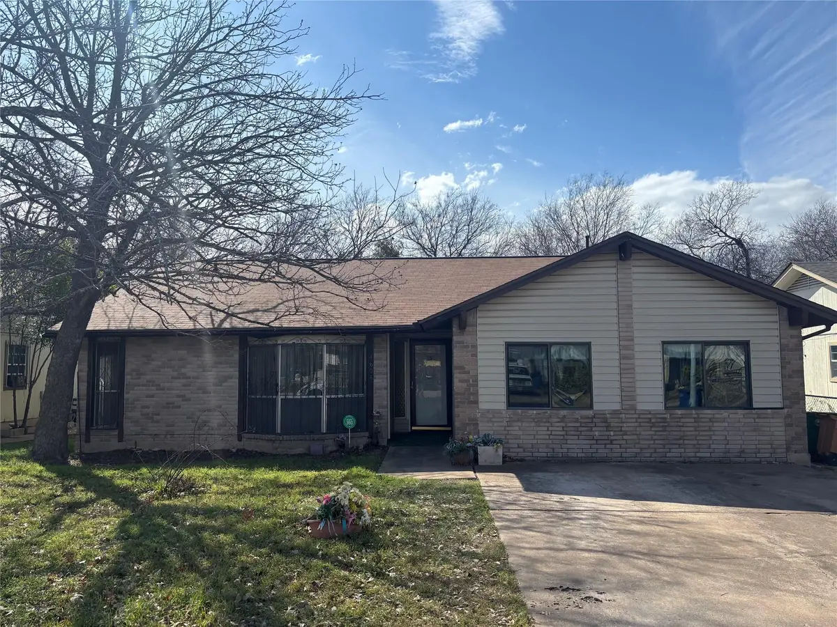 4605 Cedargrove Dr, Austin, TX 78744 - Image #1