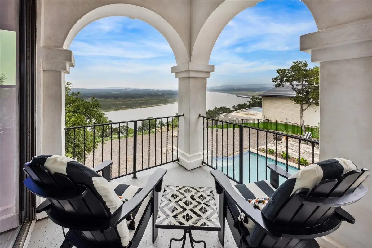 5400 Canyon Oaks Dr, Lago Vista, TX 78645 - #1