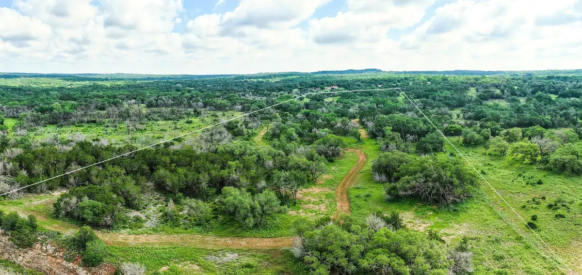 2013 Hilliard Rd, San Marcos, TX 78666 - #1