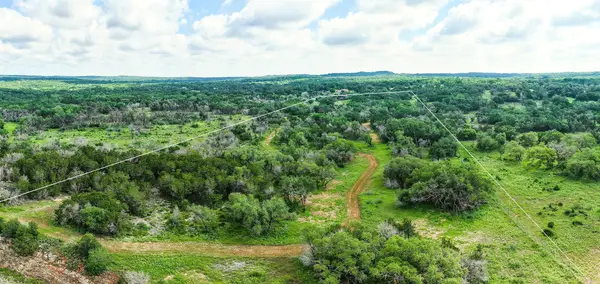 2013 Hilliard Rd, San Marcos, TX 78666